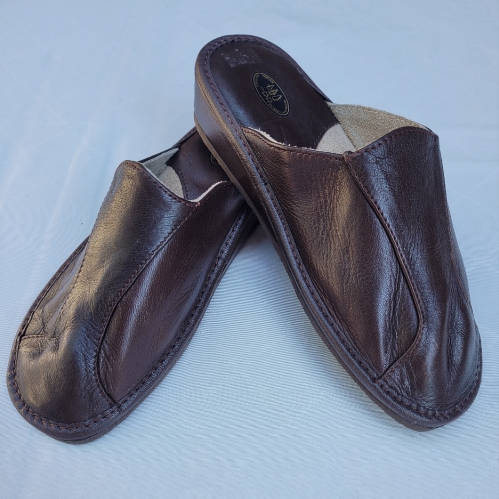 All leather dark brow slippers
